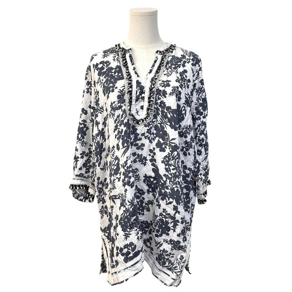 Linen Floral Print V-Neck Top 2X with Braided Trim and Fringe Hem White Black